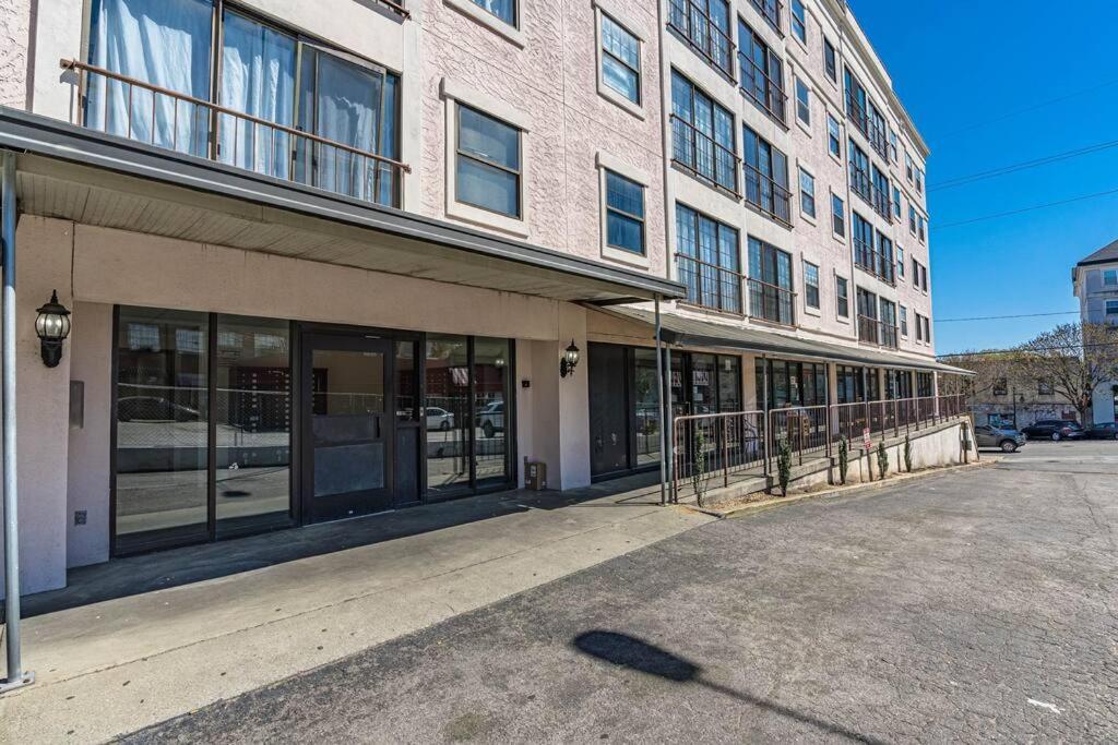 Downtown Columbia Apartment Exterior photo